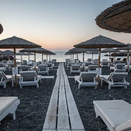Boutique Hotel Kamari (Santorini)