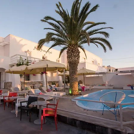 Boutique Kamari (Santorini)