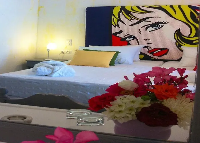 Boutique Hotel Kamari (Santorini)