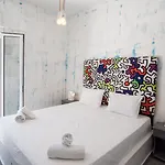 Boutique Hotel Kamari (Santorini)